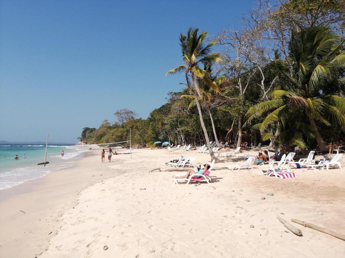 Sonny Island Resort Cabanas Frente Al Mar Punta Bajo Rico Екстериор снимка