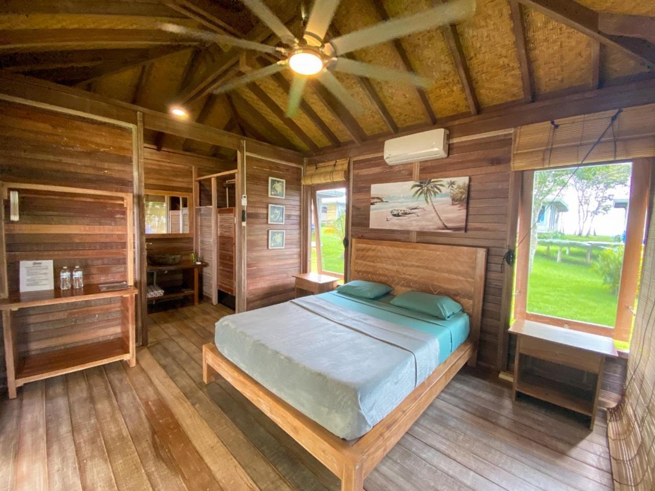 Sonny Island Resort Cabanas Frente Al Mar Punta Bajo Rico Екстериор снимка