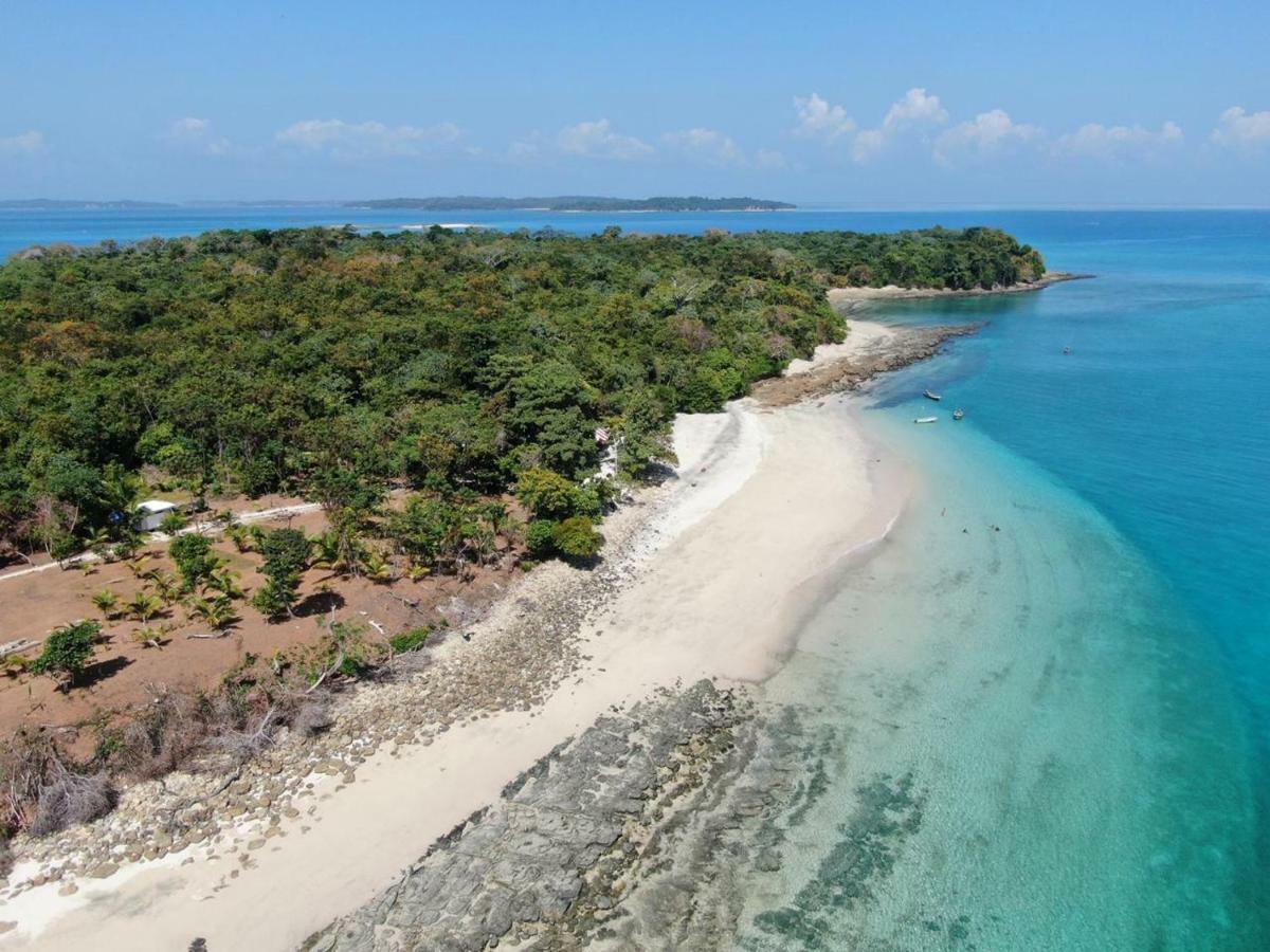 Sonny Island Resort Cabanas Frente Al Mar Punta Bajo Rico Екстериор снимка
