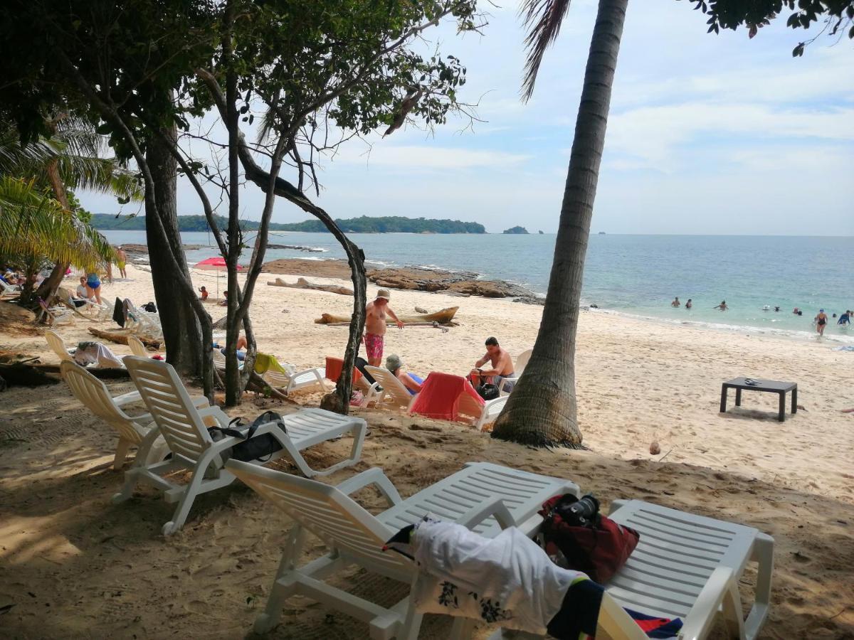 Sonny Island Resort Cabanas Frente Al Mar Punta Bajo Rico Екстериор снимка