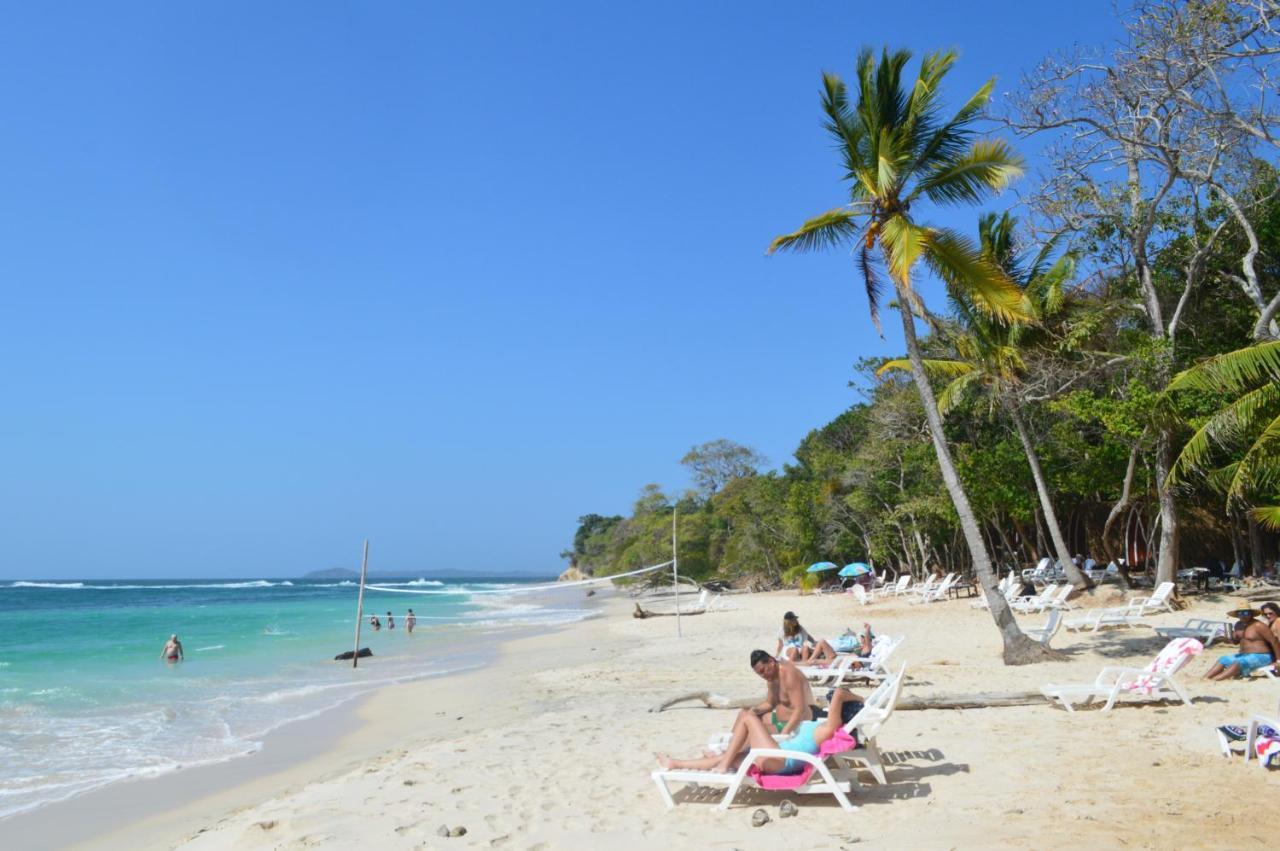 Sonny Island Resort Cabanas Frente Al Mar Punta Bajo Rico Екстериор снимка