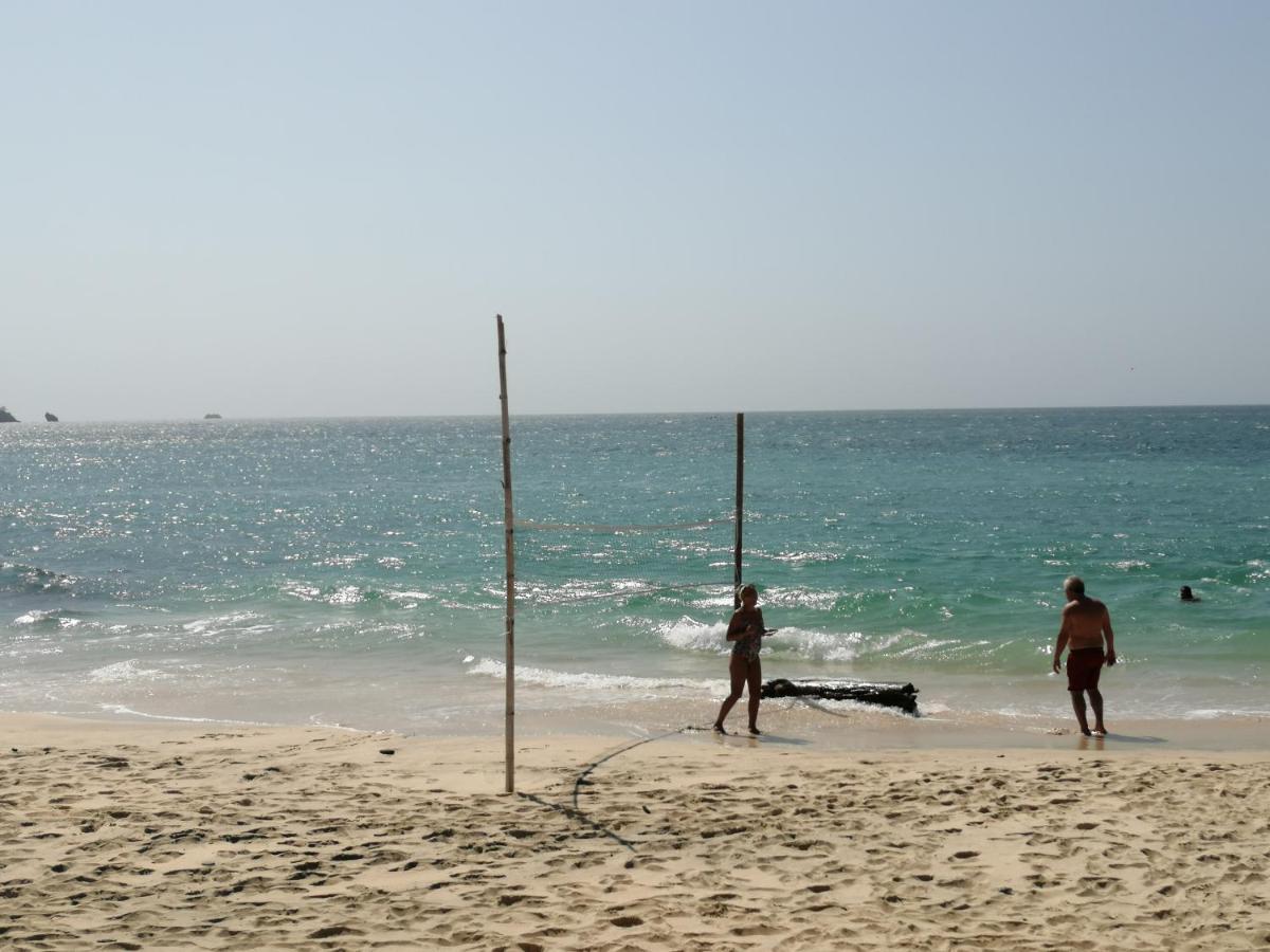 Sonny Island Resort Cabanas Frente Al Mar Punta Bajo Rico Екстериор снимка
